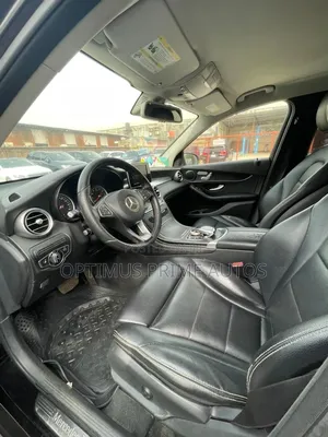 Mercedes-Benz GLC-Class 2016 Black