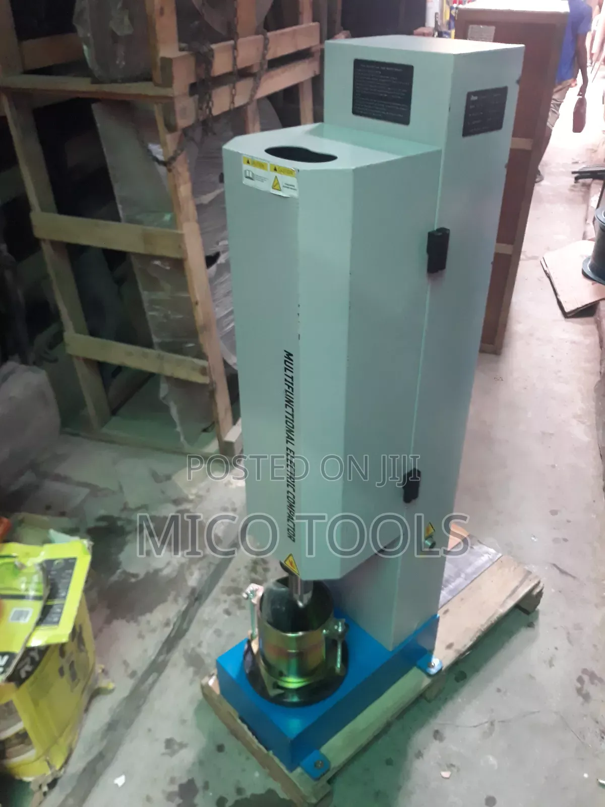 Automatic Soil Compactor