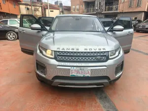 Land Rover Range Rover Evoque HSE Dynamic 4x4 (2.0 4cyl 9A) 2016