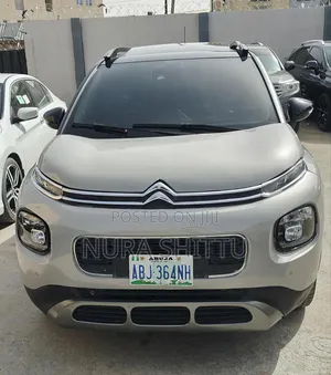 Citroen C3 Aircross 1.2 Puretech 110hp 2020 Beige