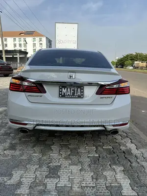 Honda Accord LX 4dr Sedan FWD (2.4L 4cyl 2A) 2016 White