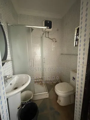 4bdrm Duplex in Life Camp for rent