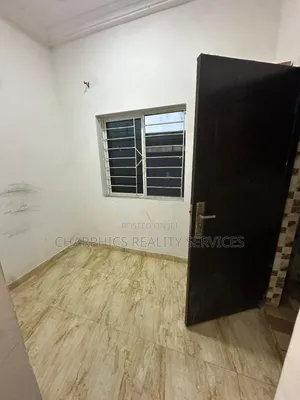 Mini Flat in Osapa london for rent