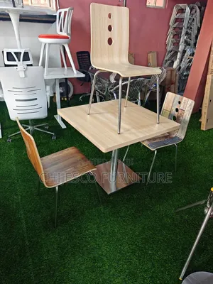High Quality Set of Wooden Restaurant Table and Chairs