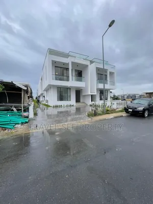 Furnished 5bdrm Mansion in Private Estate Ikate for sale
