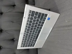 Laptop HP EliteBook 830 G8 16GB Intel Core i5 SSD 256GB