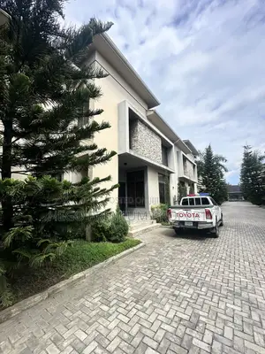 4bdrm Duplex in Rainbow Estate, Abuloma for rent