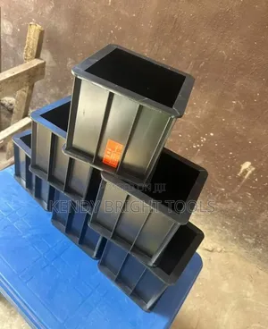 Plastic Cube Mold