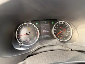 Toyota RAV4 XLE 2021 Gray