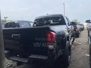 Toyota Tacoma TRD Off Road Double Cab 6' Bed V6 AT 2023 Black