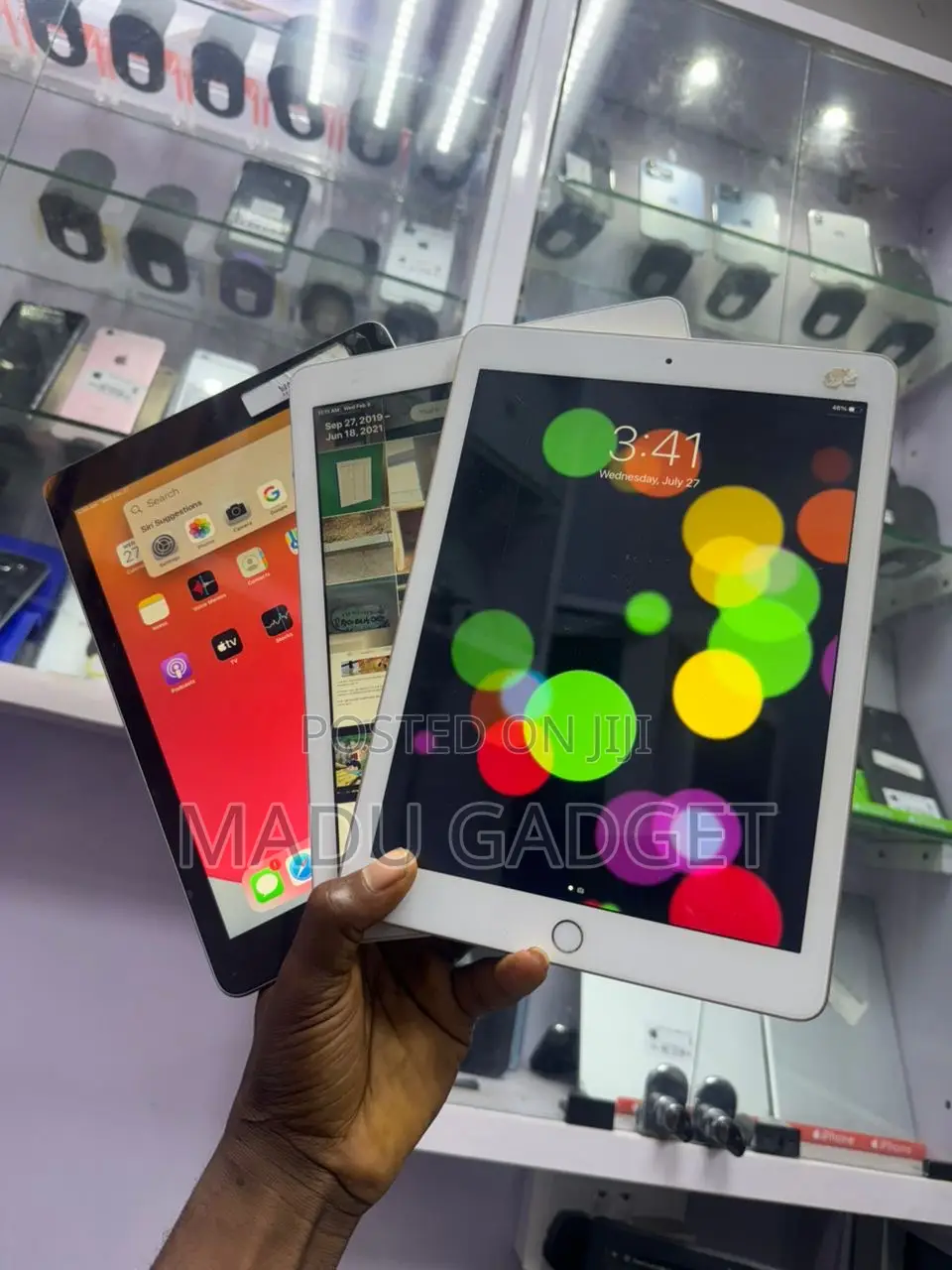 Apple iPad 9.7 32 GB Gray