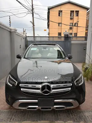 Mercedes-Benz GLC-Class 2020 Brown