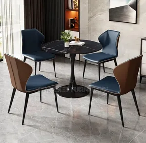 Quality Set of Round Dining Table With 4 Seater