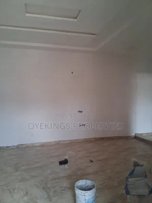 2bdrm Block of Flats in Tireadara, Akala Express for rent