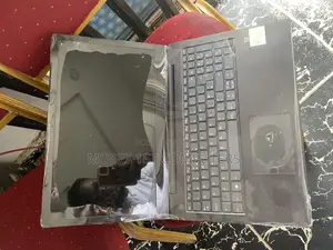 New Laptop Lenovo 8GB Intel Core i5 SSHD (Hybrid) 320GB