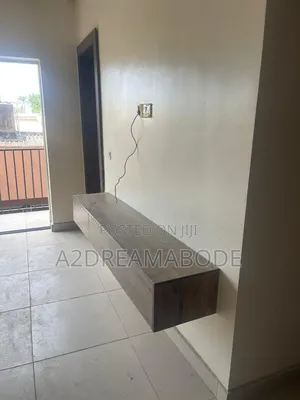 1bdrm Apartment in Yaba, Onike for sale
