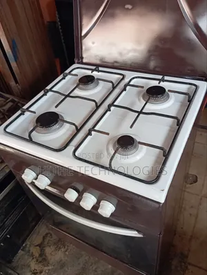 Used 4- Burner Gas Standing Cooker