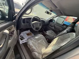 Toyota Sequoia Limited 4dr SUV 4WD (4.7L 8cyl 4A) 2004 Gray