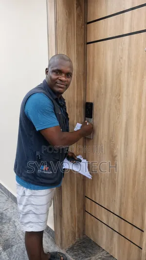 Hotel Lock Installation