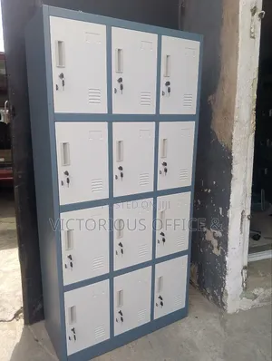 12 Doors Wokers Lockers
