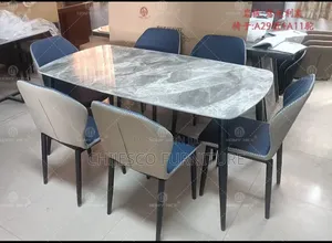 Quality Dinning Table With 6 Chairs