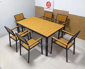 High Quality Outdoor Restaurant Bar Table and 6 Chairs