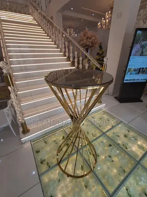 Luxury Cake Stand