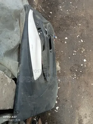 Clean Tokunbo Floor Mats for Chevrolet Camaro