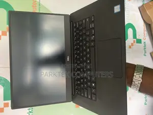 Laptop Dell Precision 15 5540 8GB Intel Core i5 SSD 256GB