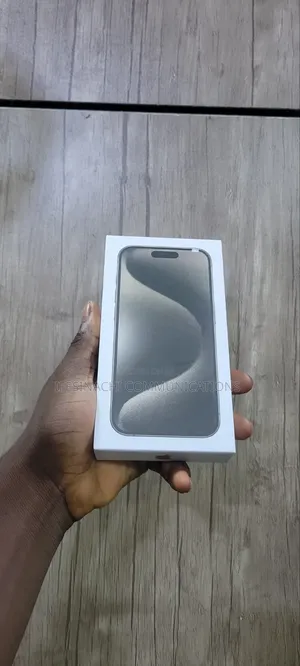New Apple iPhone 15 Pro 256 GB White