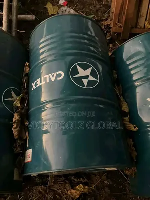Caltex Premium Tractor Hydraulic Fluid THF 1000 (200l ) Drum