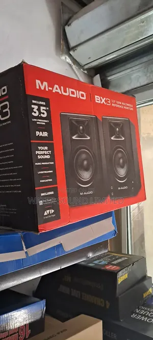 M-Audio Bx3 3.5 120w Multimedia
