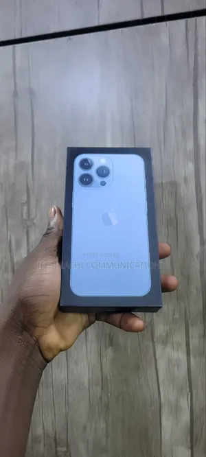 New Apple iPhone 13 Pro 128 GB Blue