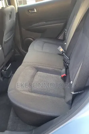 Nissan Rogue SV 4dr SUV AWD (2.5L 4cyl CVT) 2015 Blue