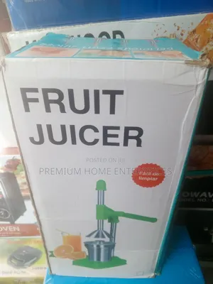 Citrus Fruit Juicer
