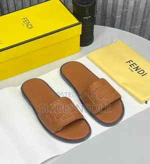 Fendi Roma Leather Slides