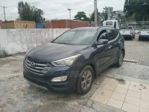 Hyundai Santa Fe 2016 Gray