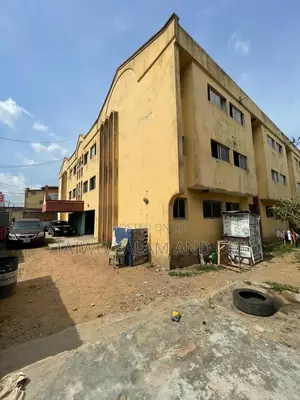 24 Unit Office Complex