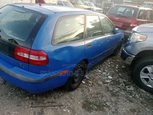 Volvo V40 2.0 LSE Wagon 2004 Blue