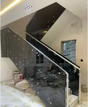 Stairway Railings 10mm Glass