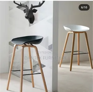 2.5ft Bar Stool