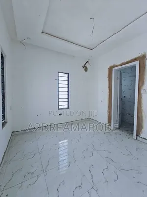 5bdrm Duplex in Opic, Isheri North for rent