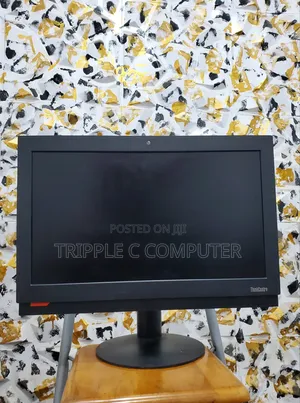Desktop Computer Lenovo ThinkCentre M700 8GB Intel Core i5 HDD 1T
