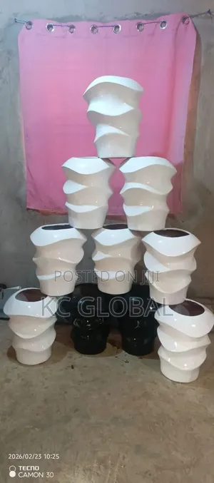 Flower Pot Available Small and Big Make Ur Order