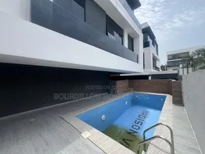 4bdrm Duplex in Lekki Phase 1 for sale