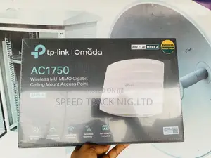Tp-Link Omada Gigabit Ceiling Mount Access Point (Eap245)