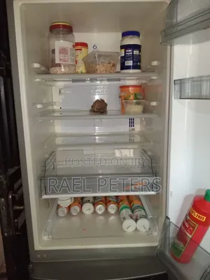 Whirlpool 6.5ft Tall Fridge and Freezer