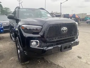 Toyota Tacoma TRD Off Road 2018 Black