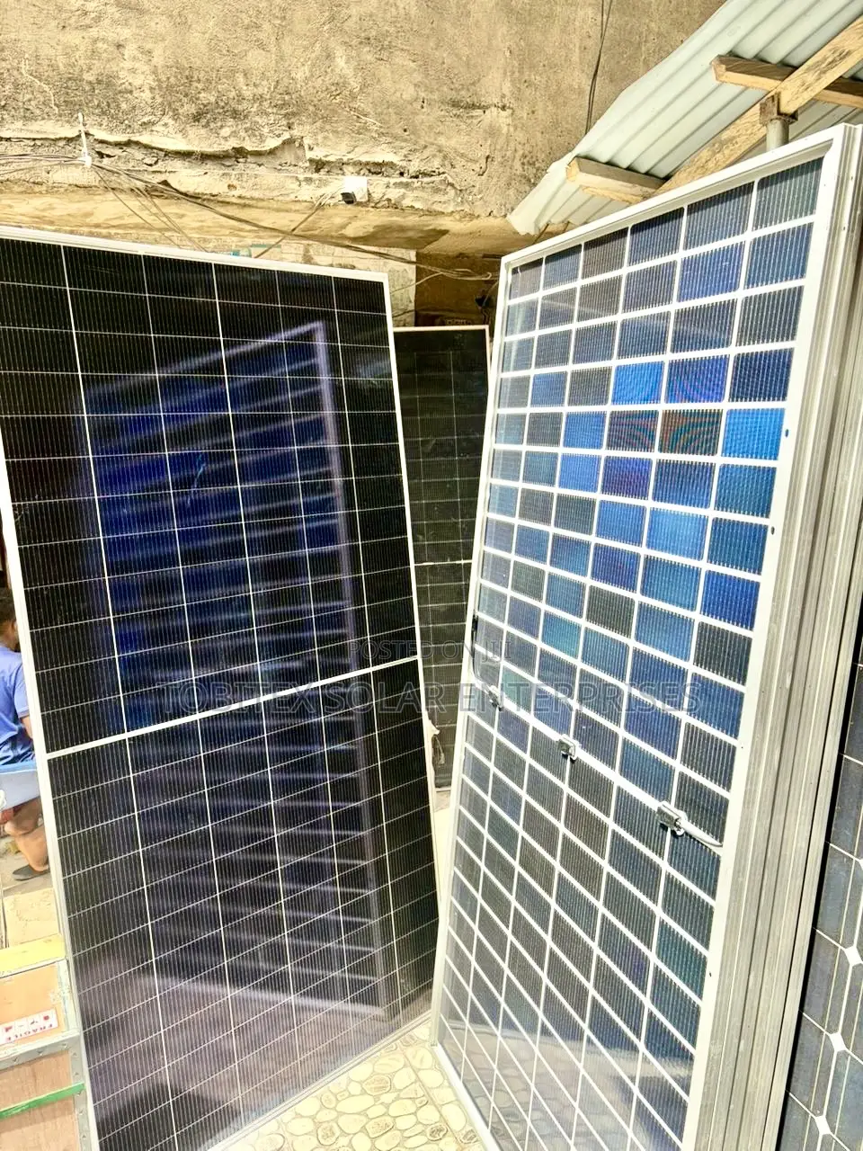 650watts Jinko Solar Panel