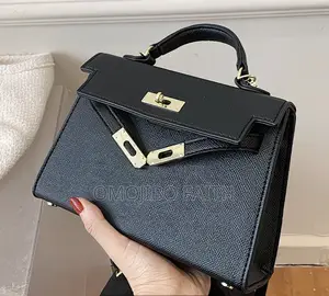Sweet Trending Ladies Bag